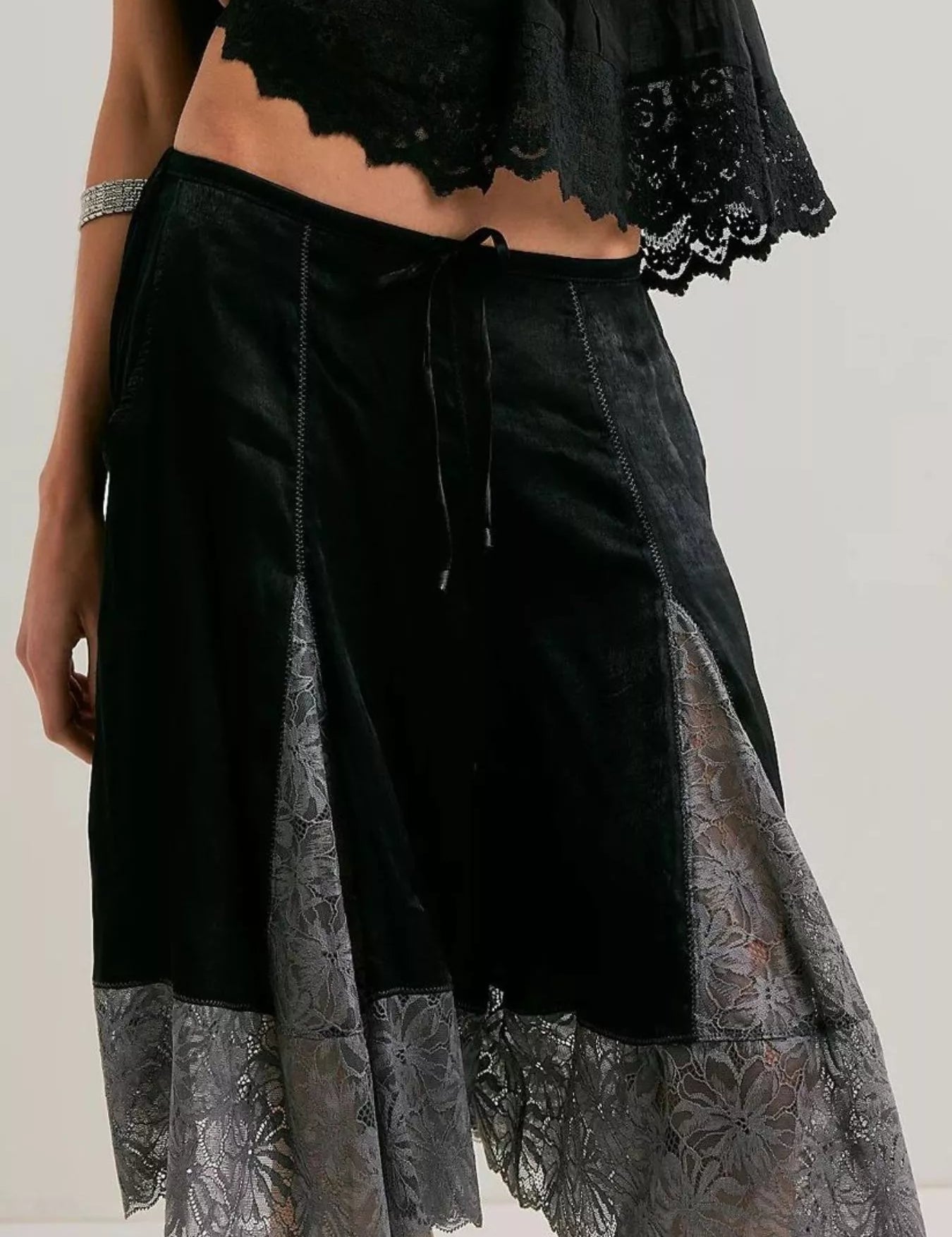 Black Lace Detail Shorts | Shorts Daverri Fashions