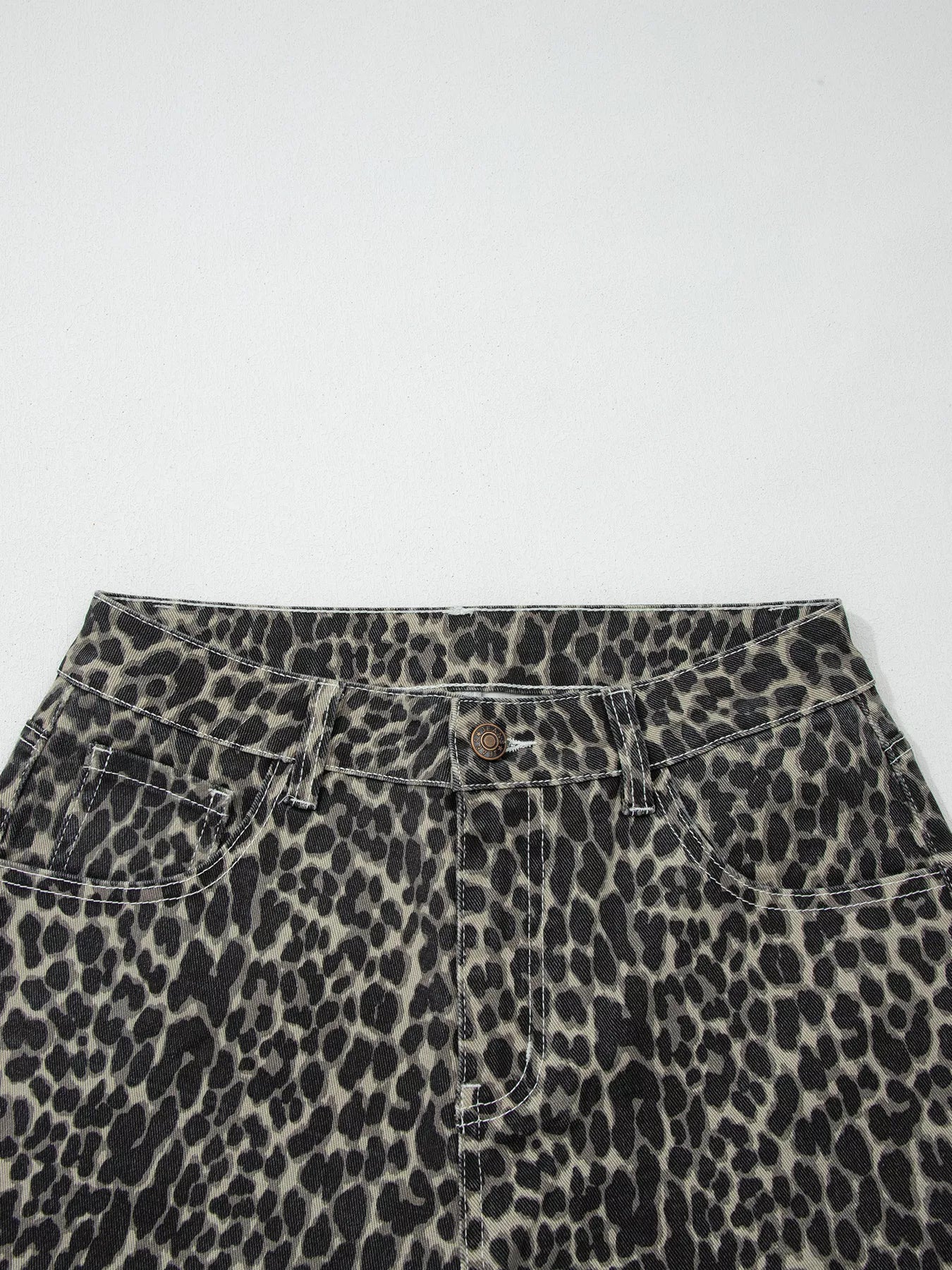 Daverri leopard print high waist barrel jeans in black and gray denim