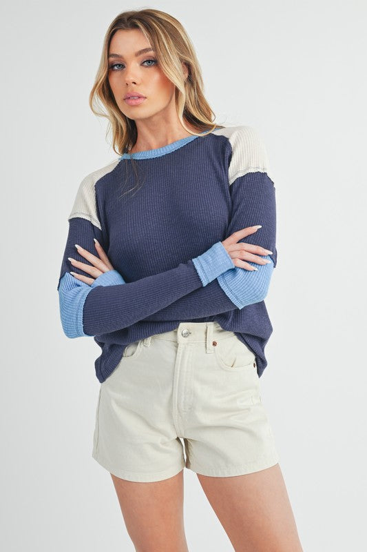 Aemi + Co Raw Seam Color Block Round Neck Knit Top Blue Tops