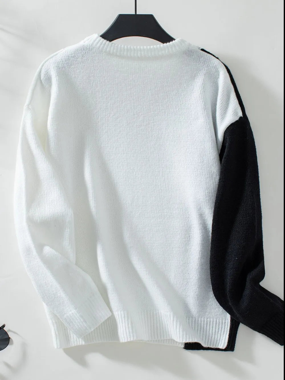 Two Tone Cable Knit Round Neck Long Sleeve Sweater | Sweaters Daverri Fashions