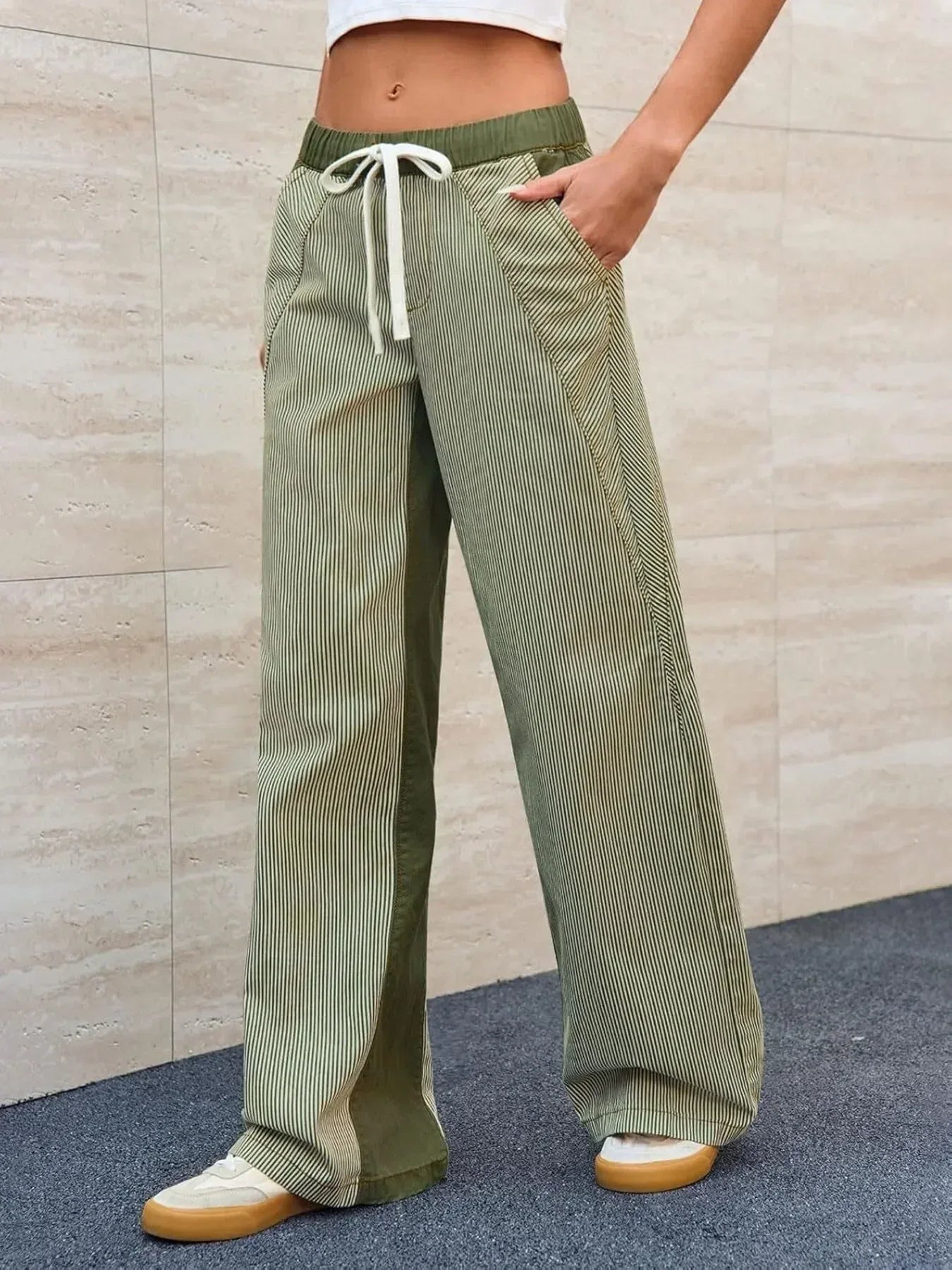 Striped Wide Leg Jeans - DAVERRI FASHIONS