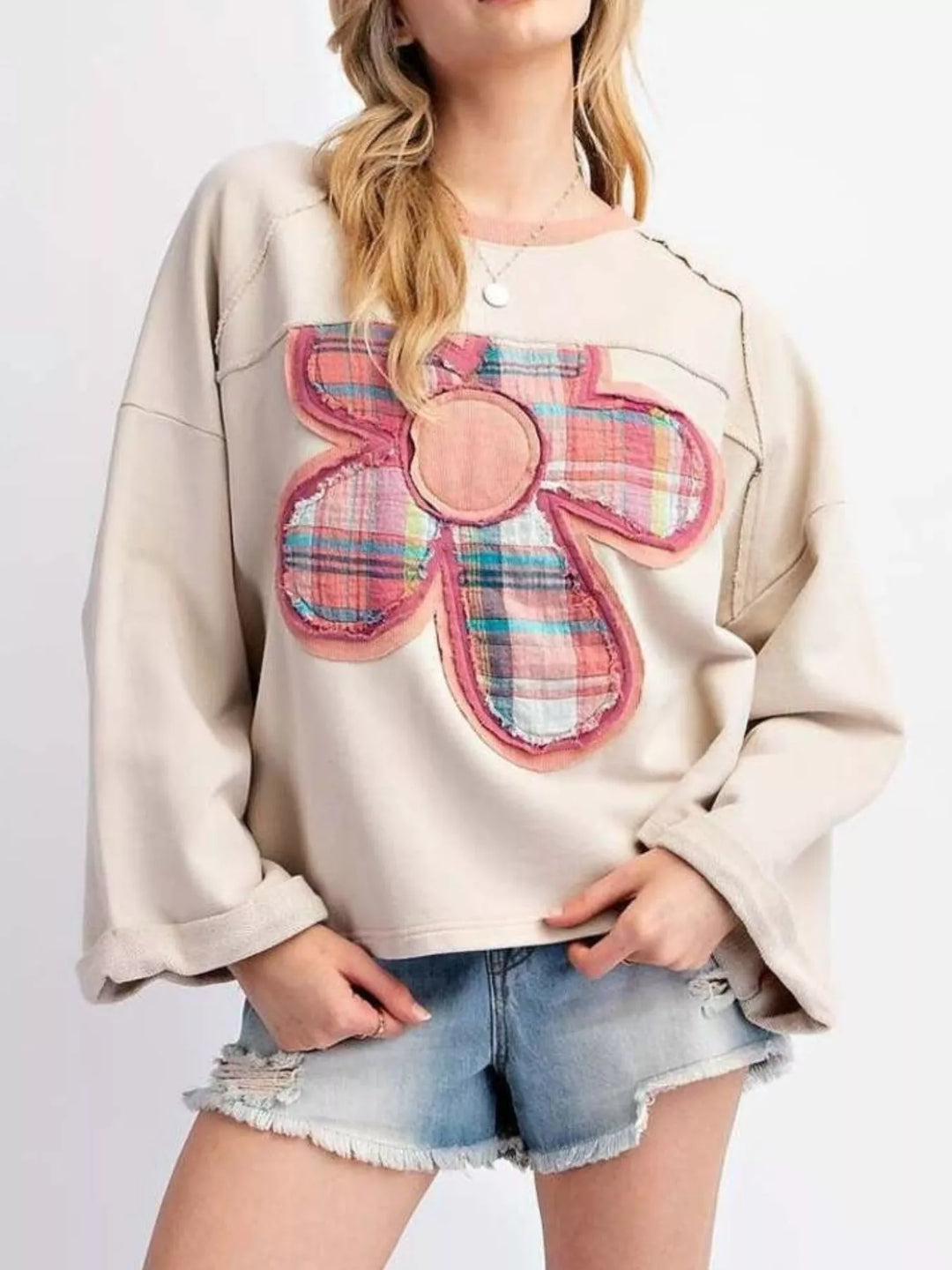 Plaid Flower Patched Round Neck T-Shirt | T-Shirts Daverri Fashions