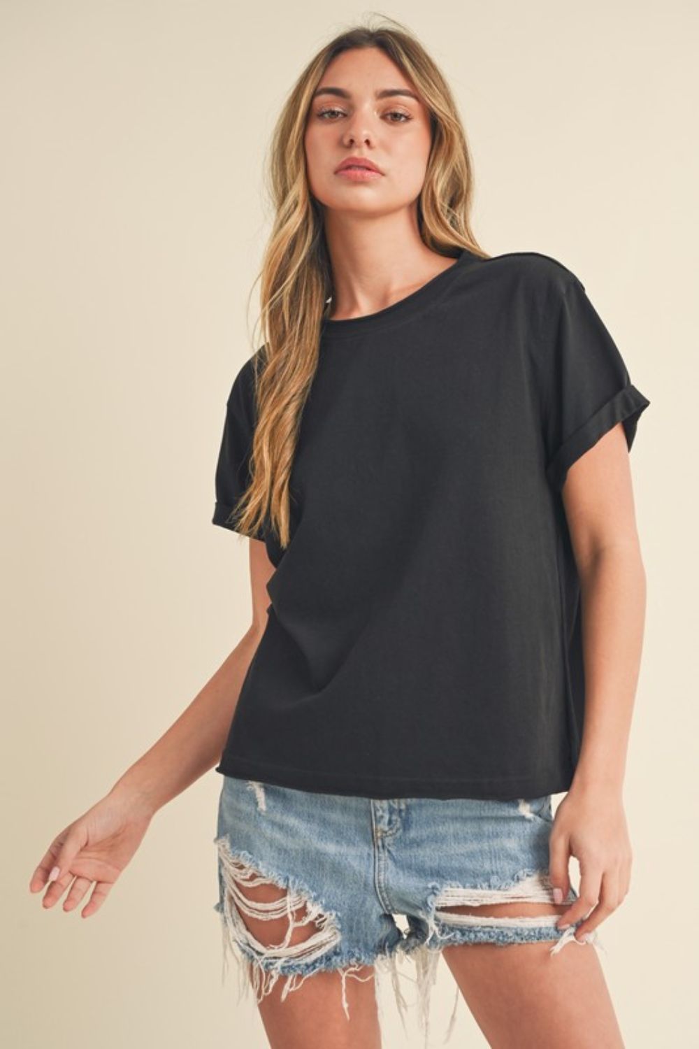 Aemi + Co Exposed Seam Round Neck Short Sleeve T-Shirt T-Shirts