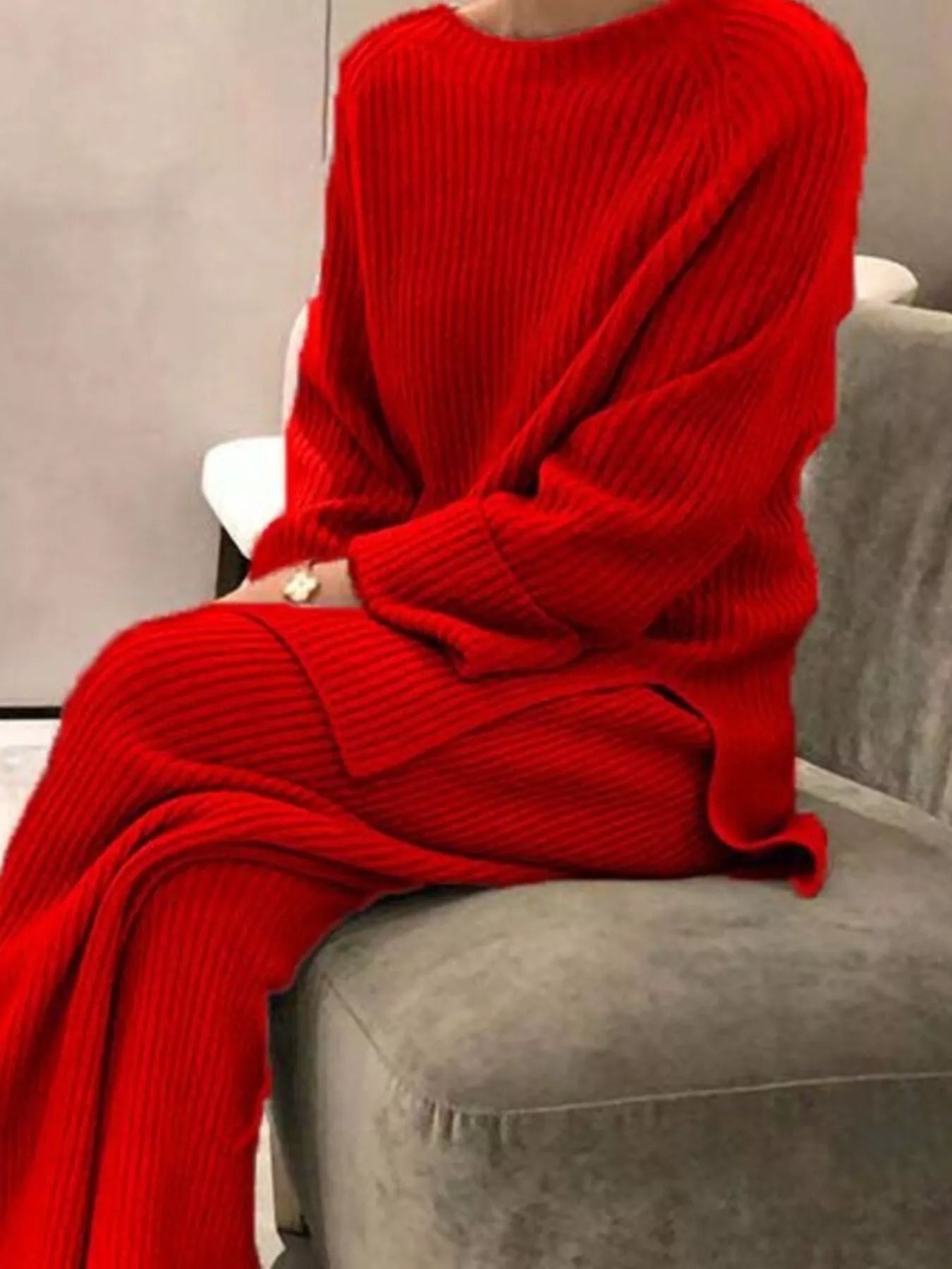 Vibrant red ribbed knit two-piece loungewear set for plus size