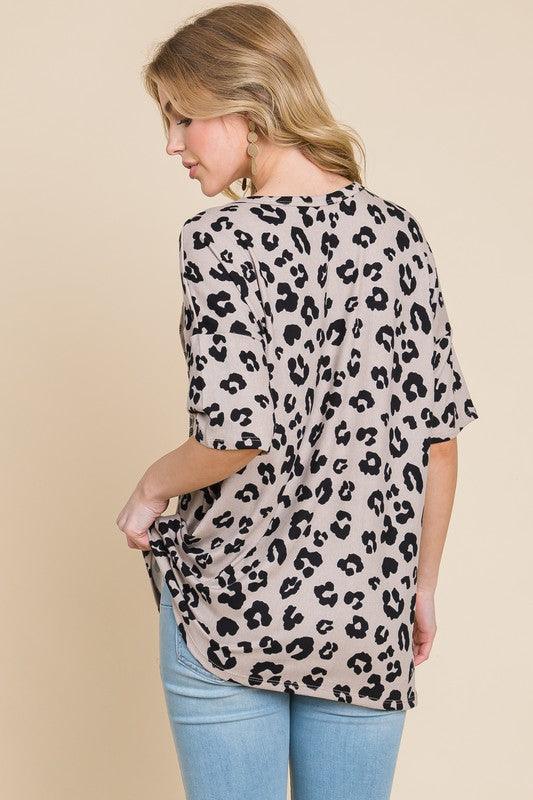 BOMBOM Button Detail Exposed Seam Leopard Half Sleeve Top | Tops Daverri Fashions
