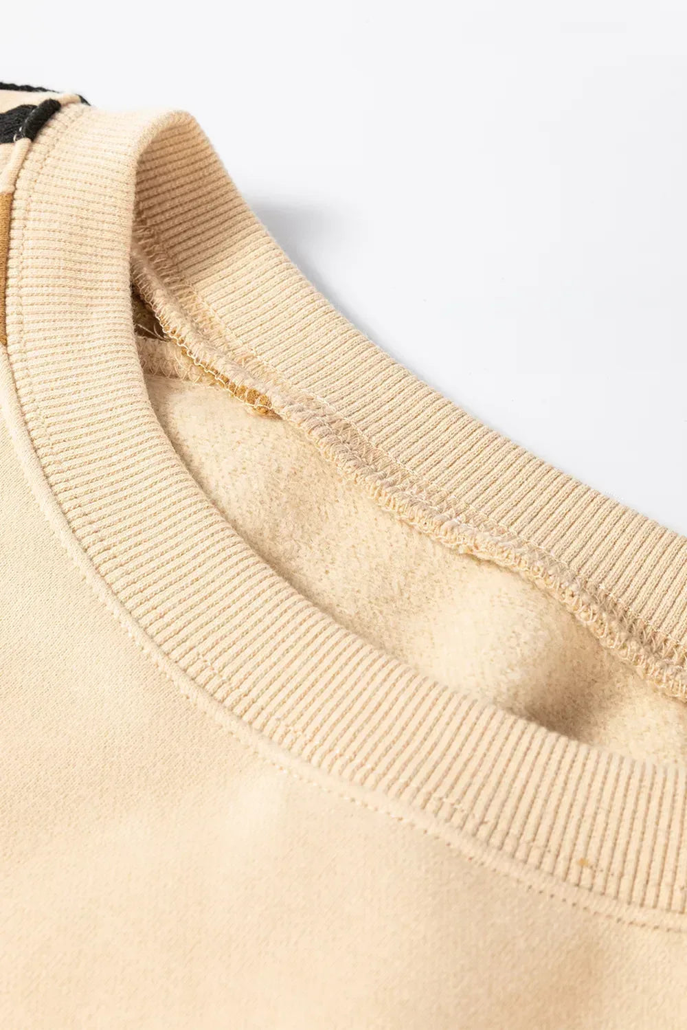 Contrast Round Neck Long Sleeve Sweatshirt - DAVERRI FASHIONS