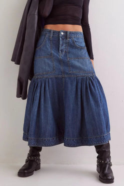 Daverri midi denim skirt with flared tiered hem and front pockets