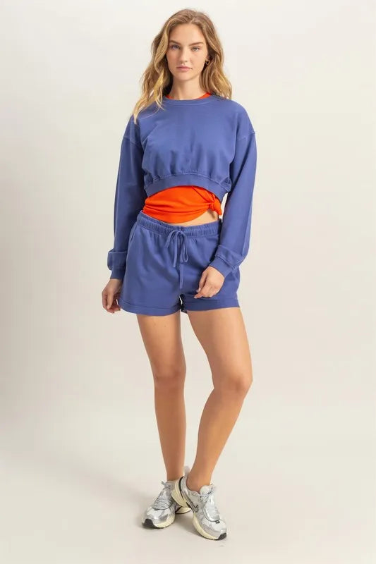 HYFVE Crew Neck Long Sleeve Crop Sweatshirt