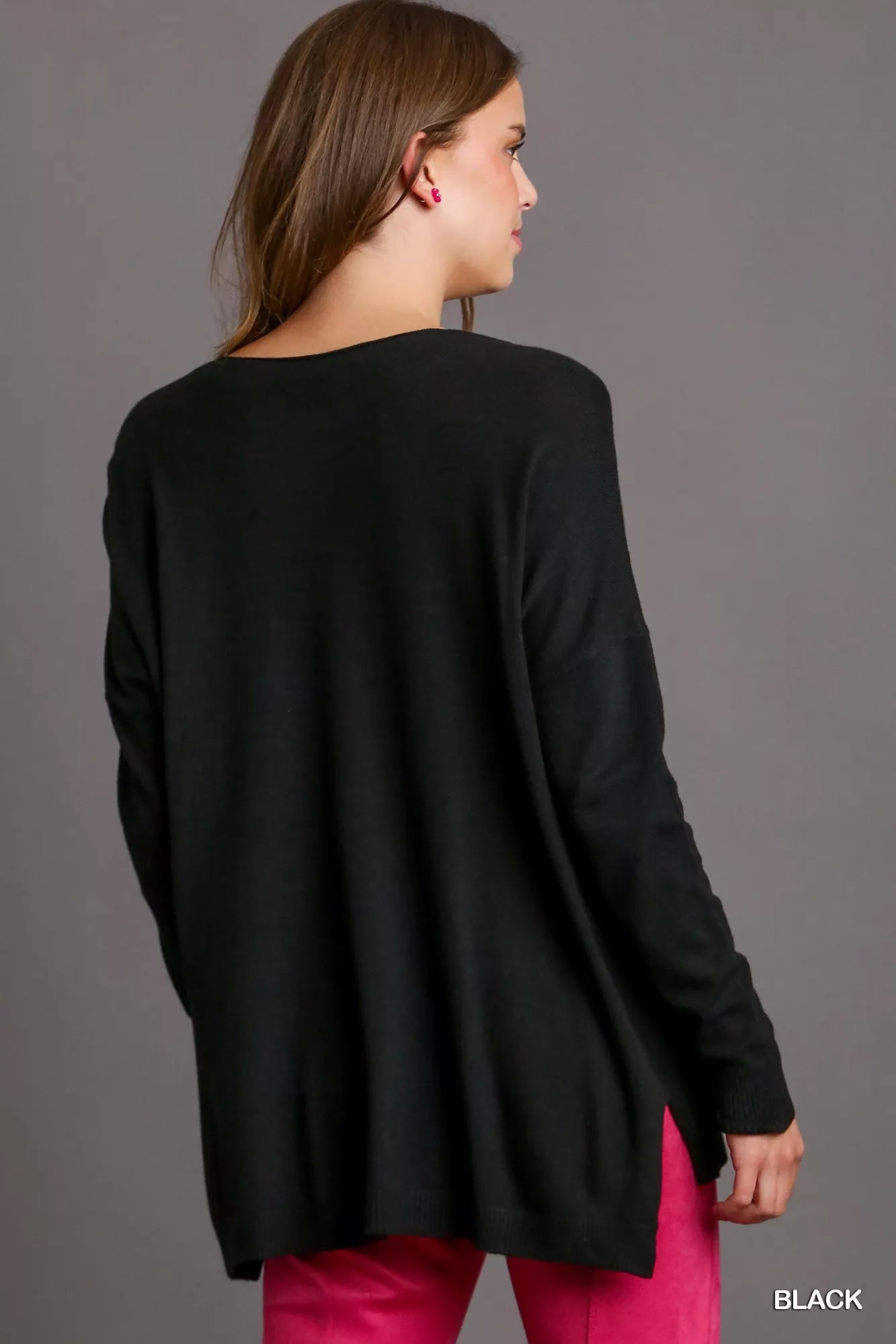 Umgee V-Neck High Low Hem Knit Top with Side Slit | Knit Tops Daverri Fashions