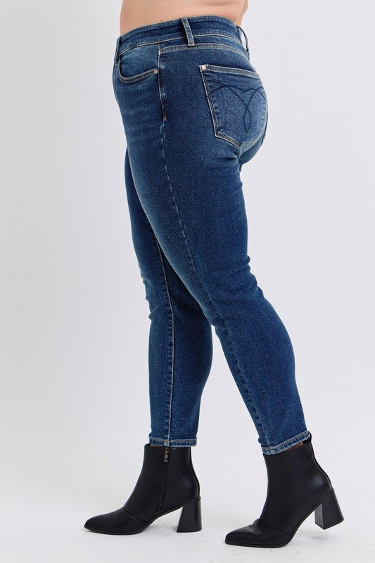 Judy Blue Full Size Run Mid-Rise Waist Skinny Jeans with Thermal Lining | Daverri Fashions