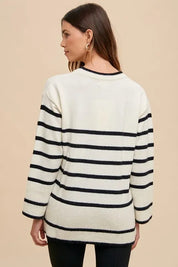 Annie Wear black and white striped knit round neck sweater