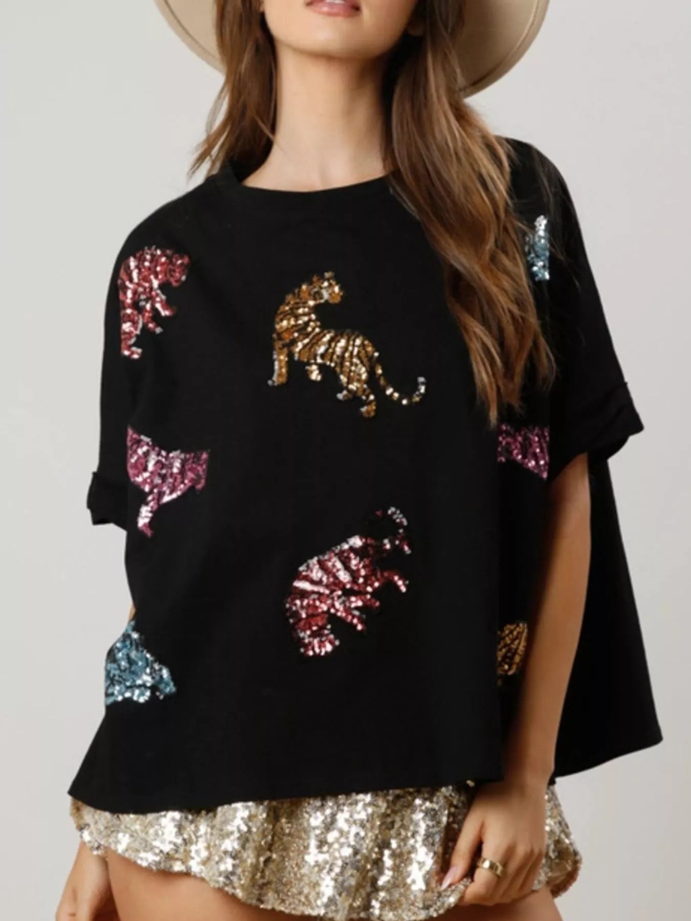 Black Sequin Tiger Round Neck T-Shirt | T-Shirts Daverri Fashions