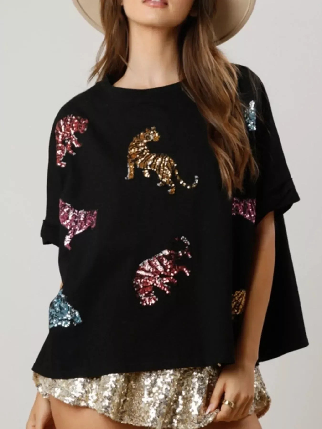 Sequin Tiger Round Neck T-Shirt - DAVERRI FASHIONS