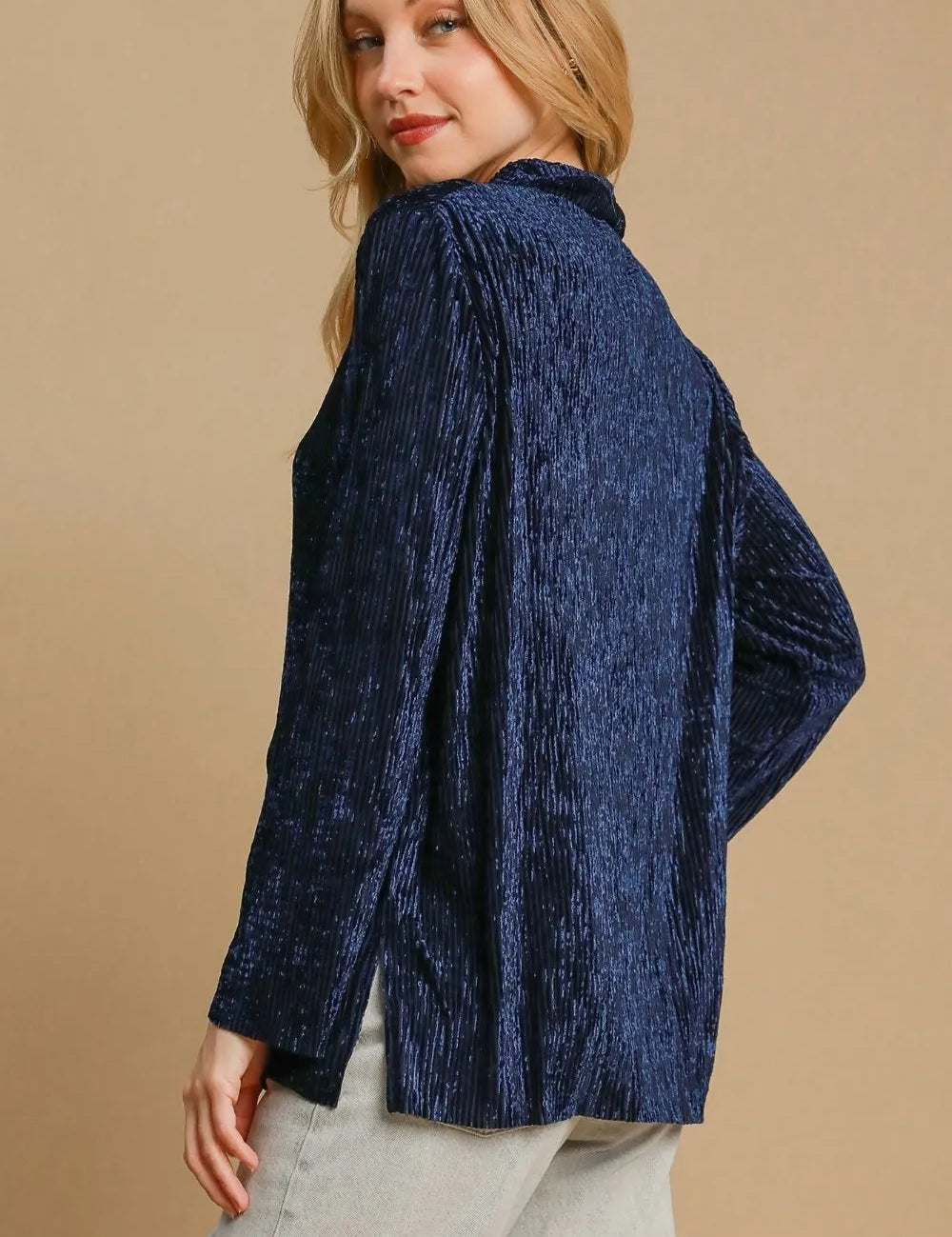 Umgee Side Slit Texture Button Up Shirt | Daverri Fashions