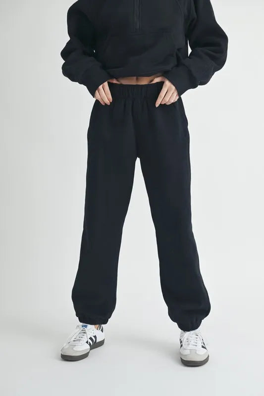 Aemi+Co Drawstring Elastic Waist Joggers