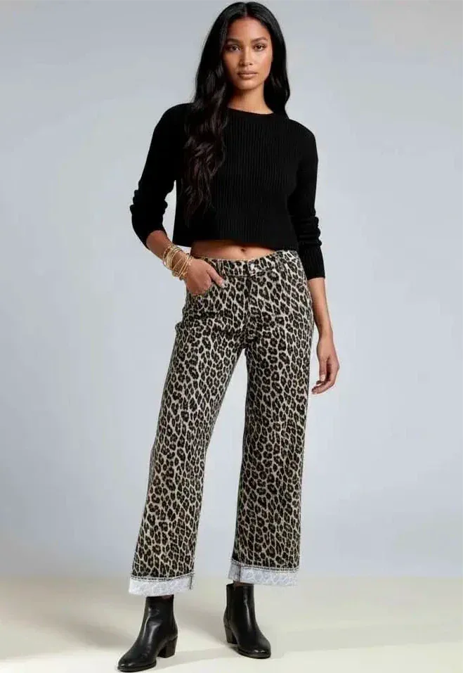 Leopard Straight Loose Leg Raw Hem Jeans - DAVERRI FASHIONS