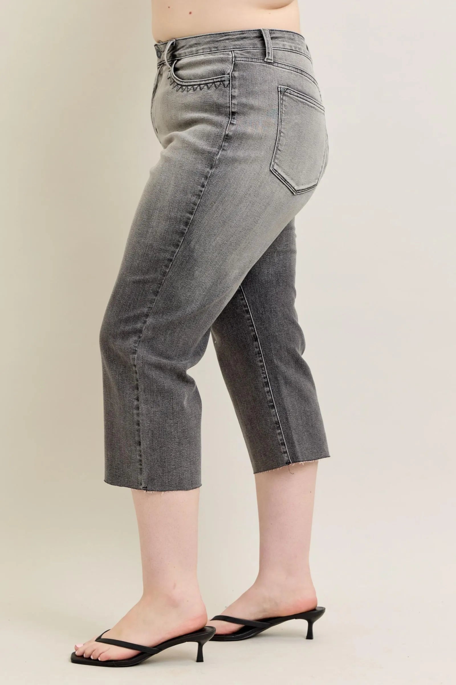 Judy Blue Full Size Wide Leg Capris Jeans Plus Size | Capris Jeans Daverri Fashions