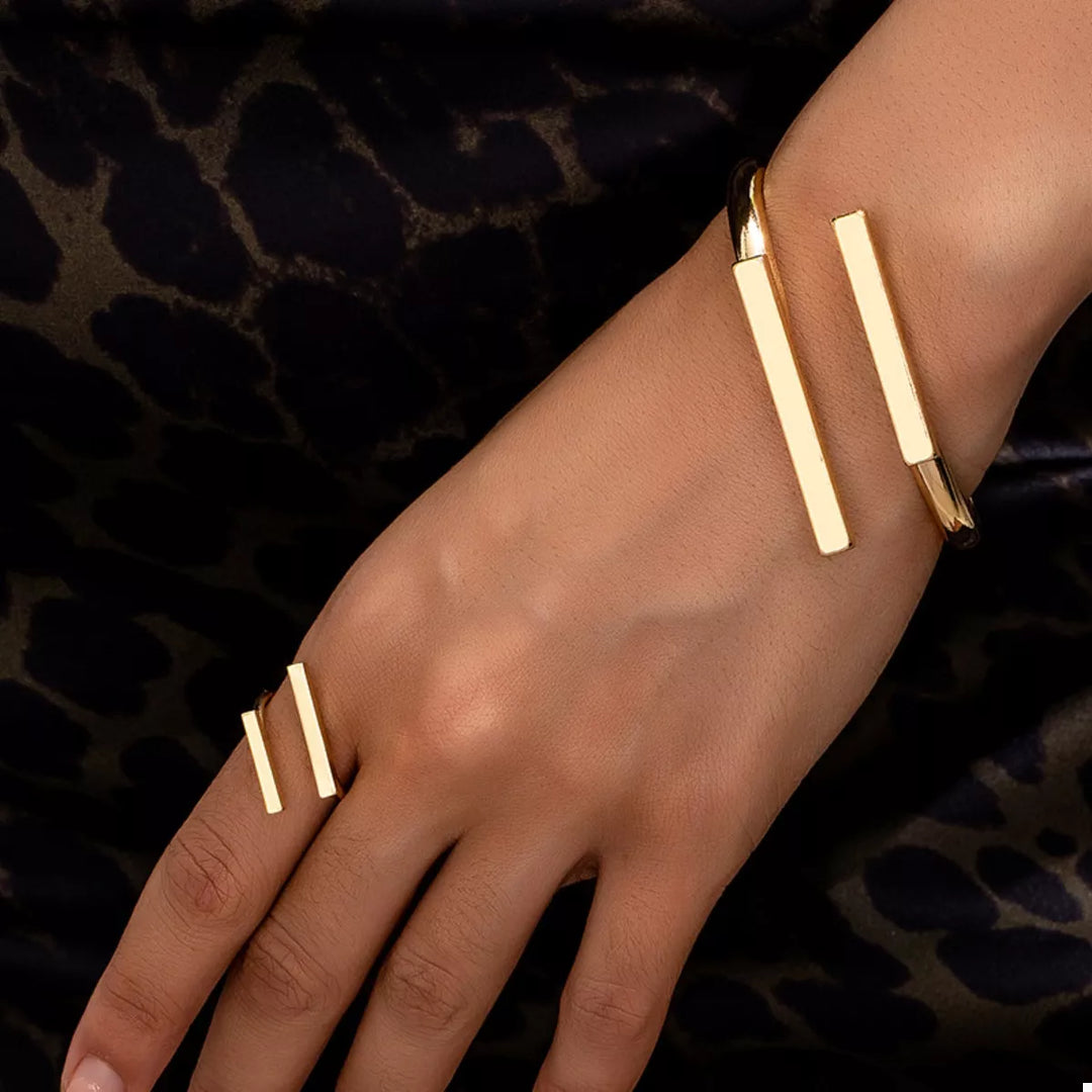 Golden onesize Adjustable 18K Gold-Plated Modern Bar Bracelet and Ring Jewelry Set | Jewelry Sets Daverri Fashions