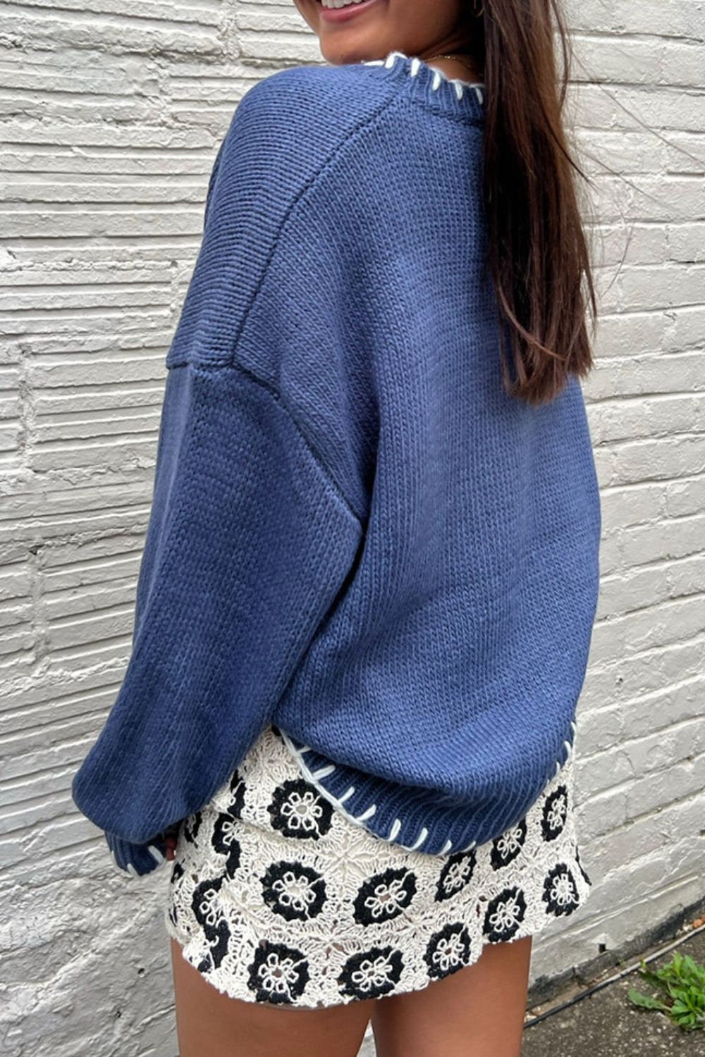 Bow Graphic Round Neck Long Sleeve Sweater | Sweaters Daverri Fashions