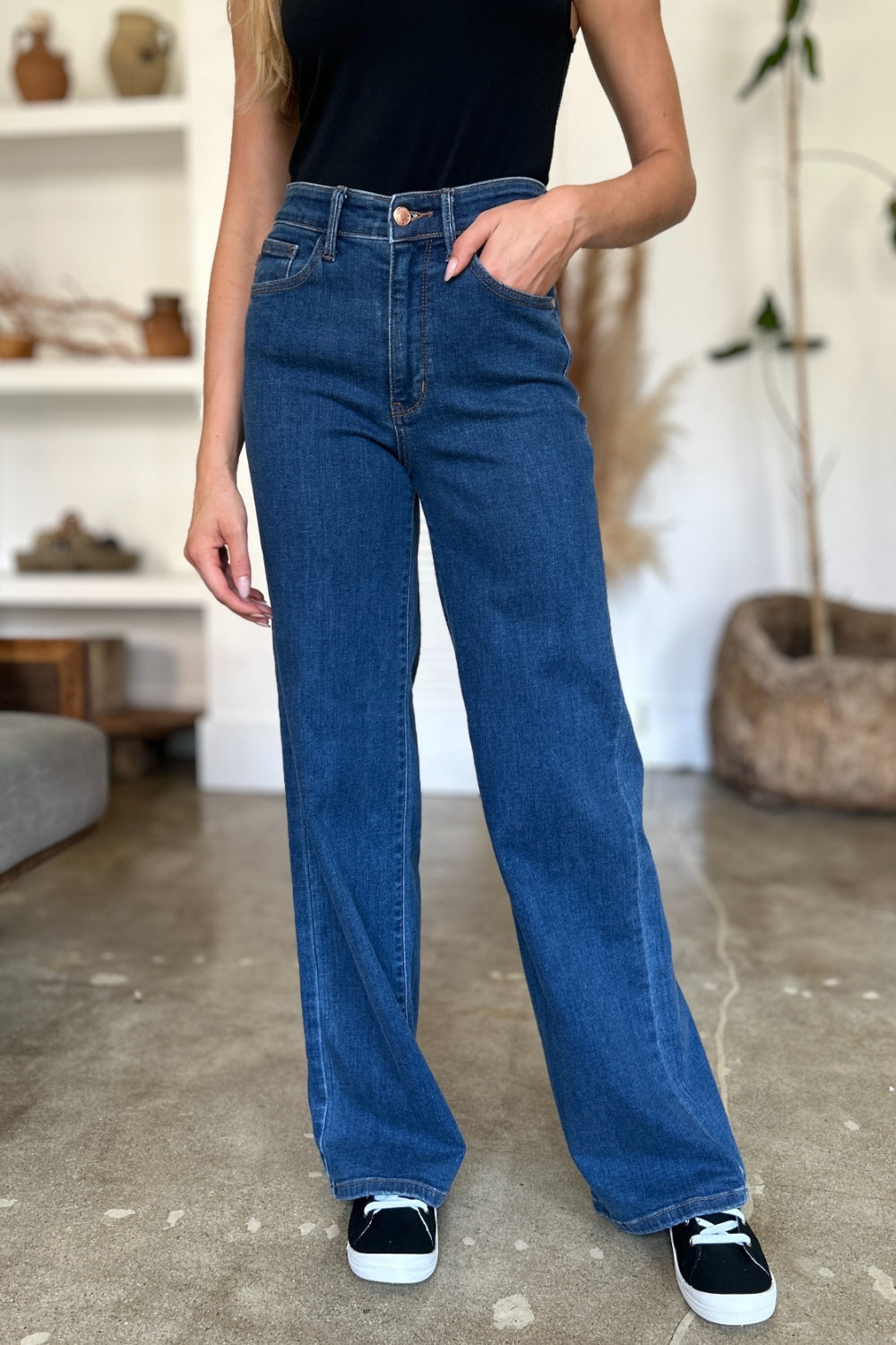 Judy Blue Full Size High Rise Straight Jeans Medium 22W