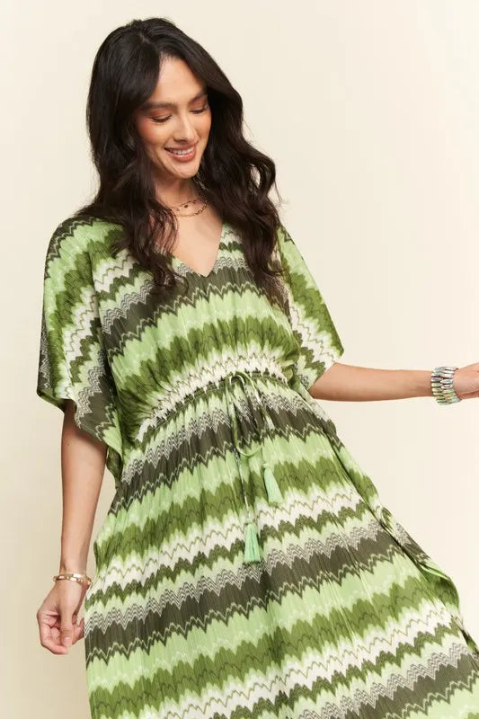Davi & Dani Multi Color Wavy Tie Waist Flowy Sleeve Dress