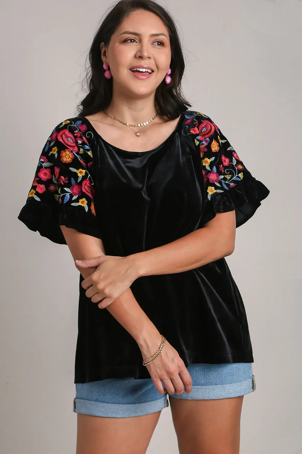 Umgee Full Size Velvet Embroidery Short Sleeve Blouse | Blouses Daverri Fashions