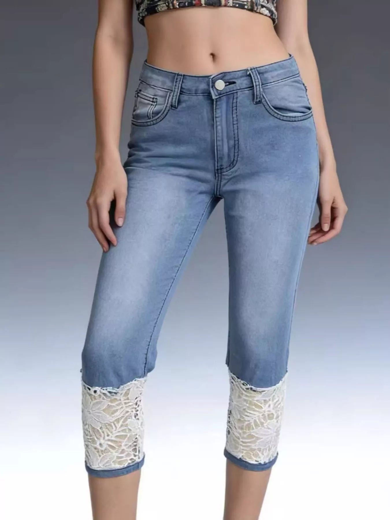 Daverri plus size lace trimmed light-wash capri jeans back view