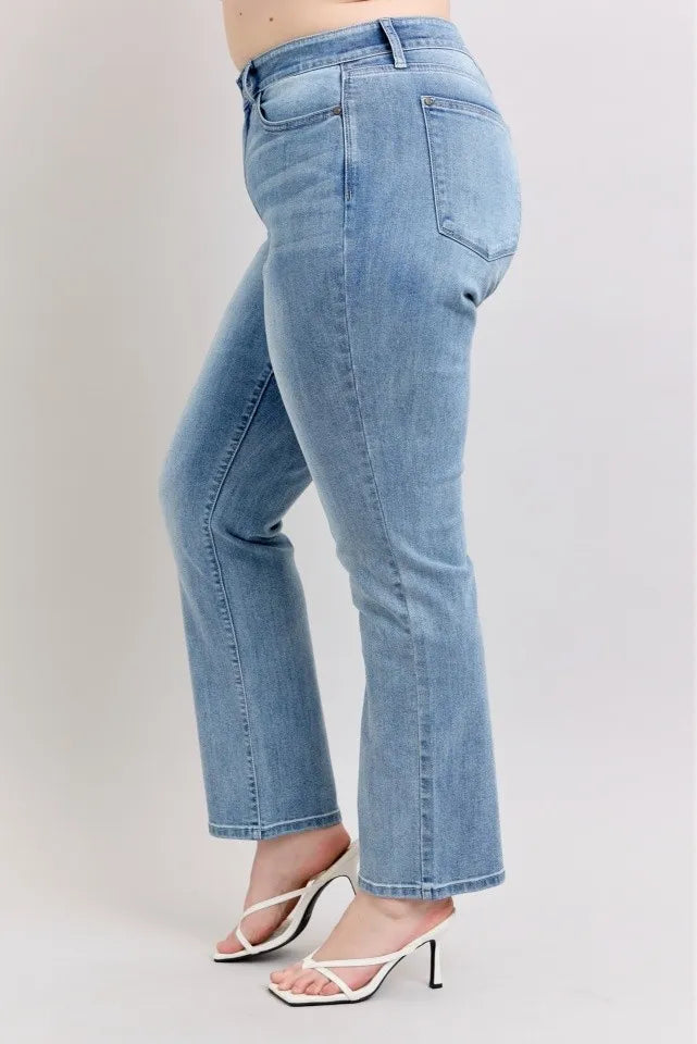Judy Blue Plus Size High Waist Dad Jeans Jeans