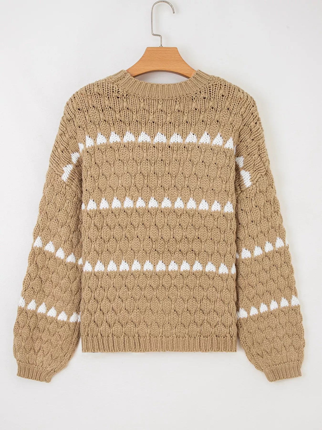 Women’s contrast detail textured knit puff sleeve baggy sweater with white triangular patterns