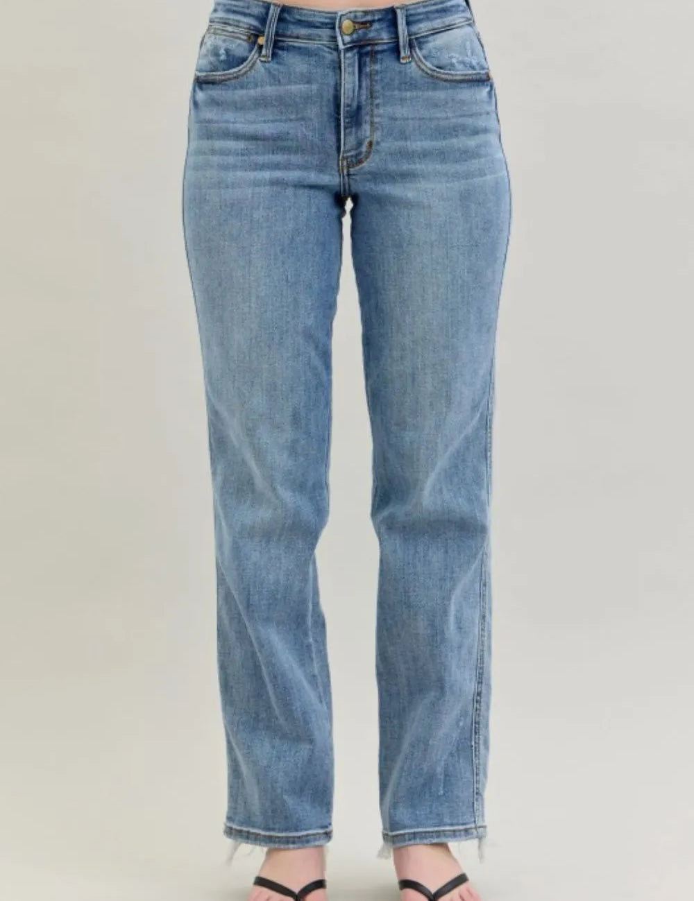 Judy Blue Frayed Hem Cell Phone Pocket Dad Jeans | Jeans Daverri Fashions