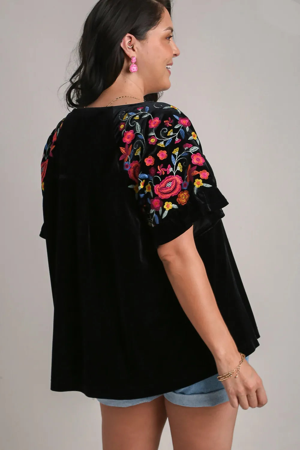 Umgee Full Size Velvet Embroidery Short Sleeve Blouse | Blouses Daverri Fashions