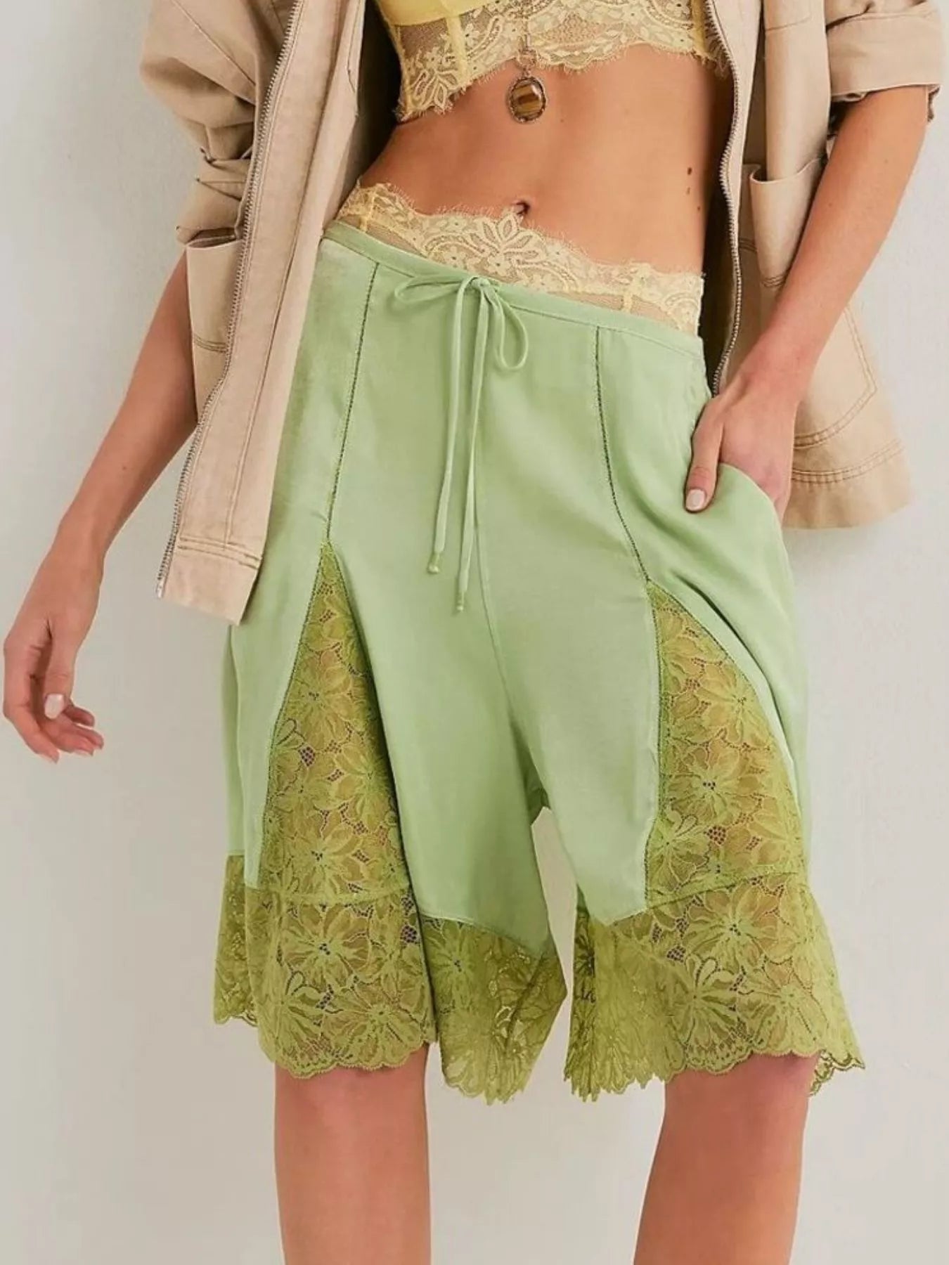Lace Detail Shorts | Shorts Daverri Fashions
