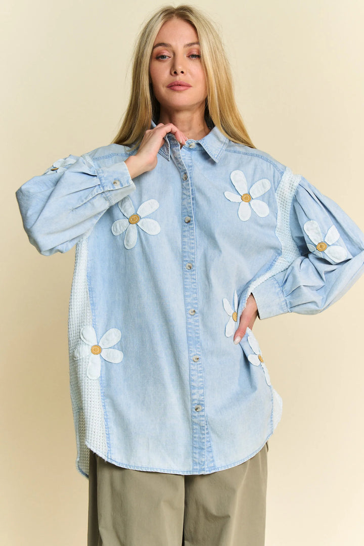 Davi & Dani Lightweight Washed Daisy Patch Waffle Knit Shirt Shirts
