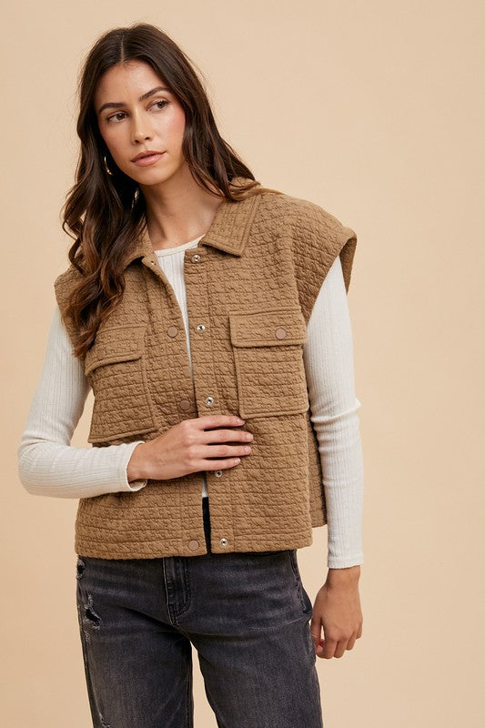 Annie Wear Puzzle Quilted Snap Down Vest Coat Tops