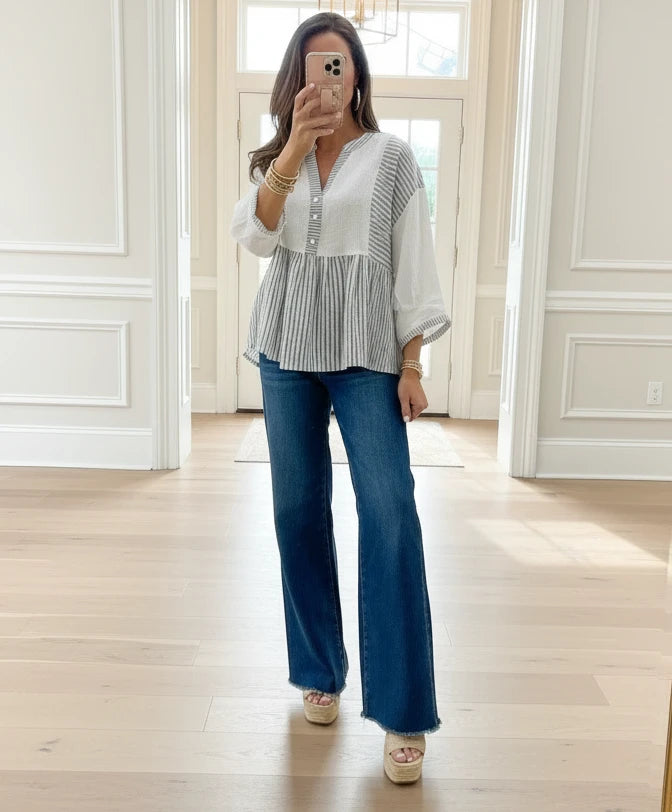 Daverri Fashions white gray striped peplum button-down cotton blouse