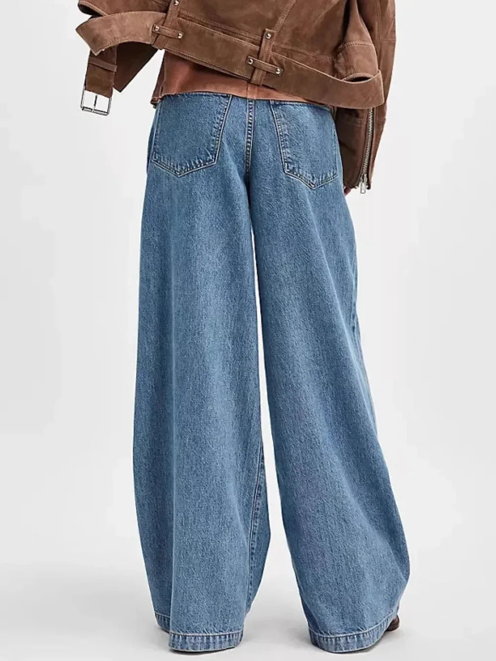 Wide Leg Jeans with Pockets - DAVERRI FASHIONS