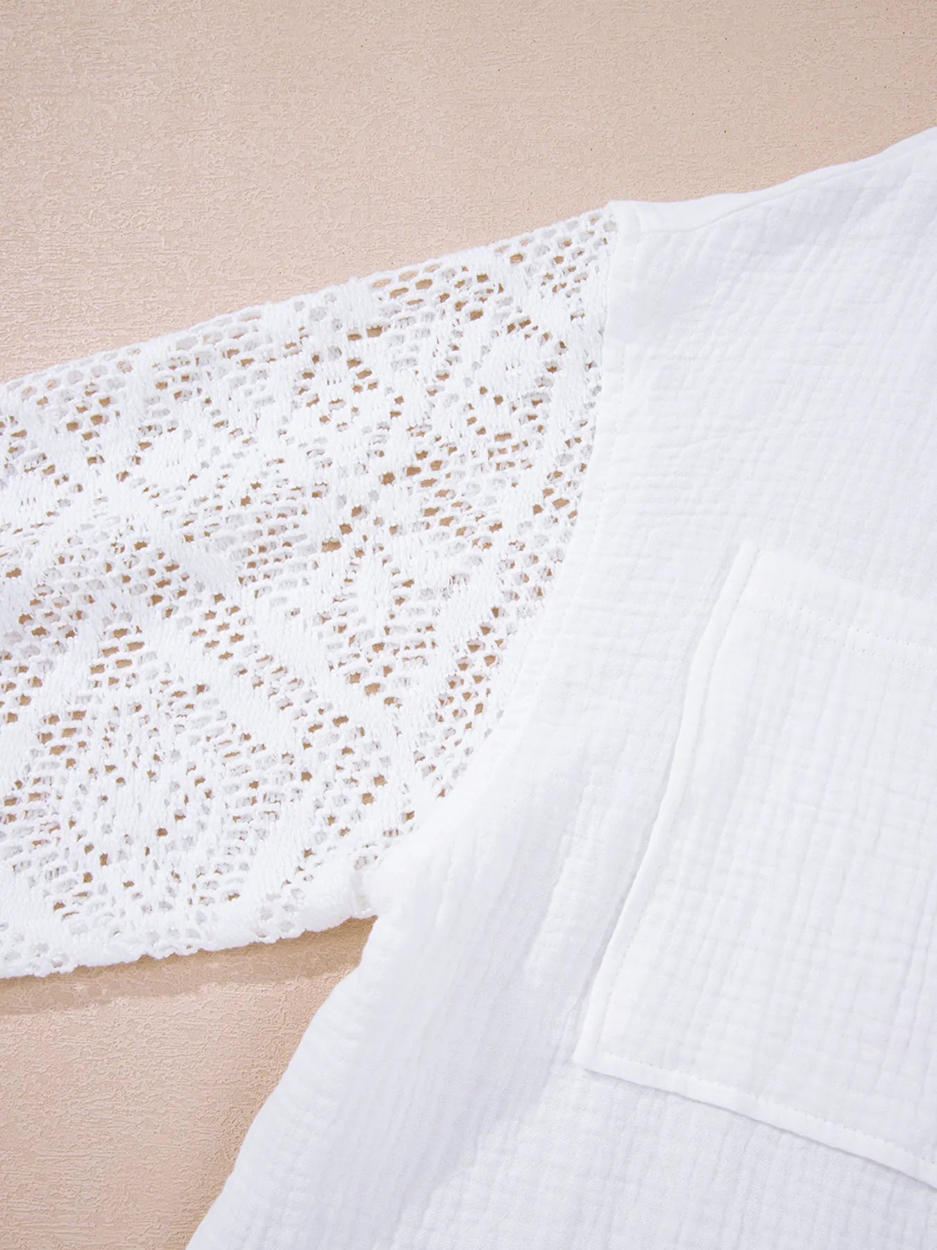 Womens lace-trimmed sleeve on lightweight textured cotton button down shirt