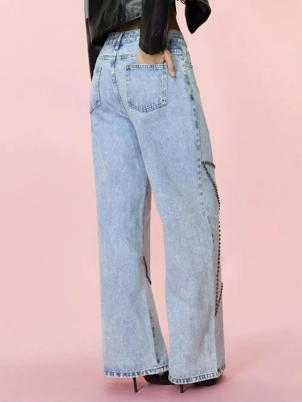 Studded Star Straight Jeans with Pockets - DAVERRI FASHIONS