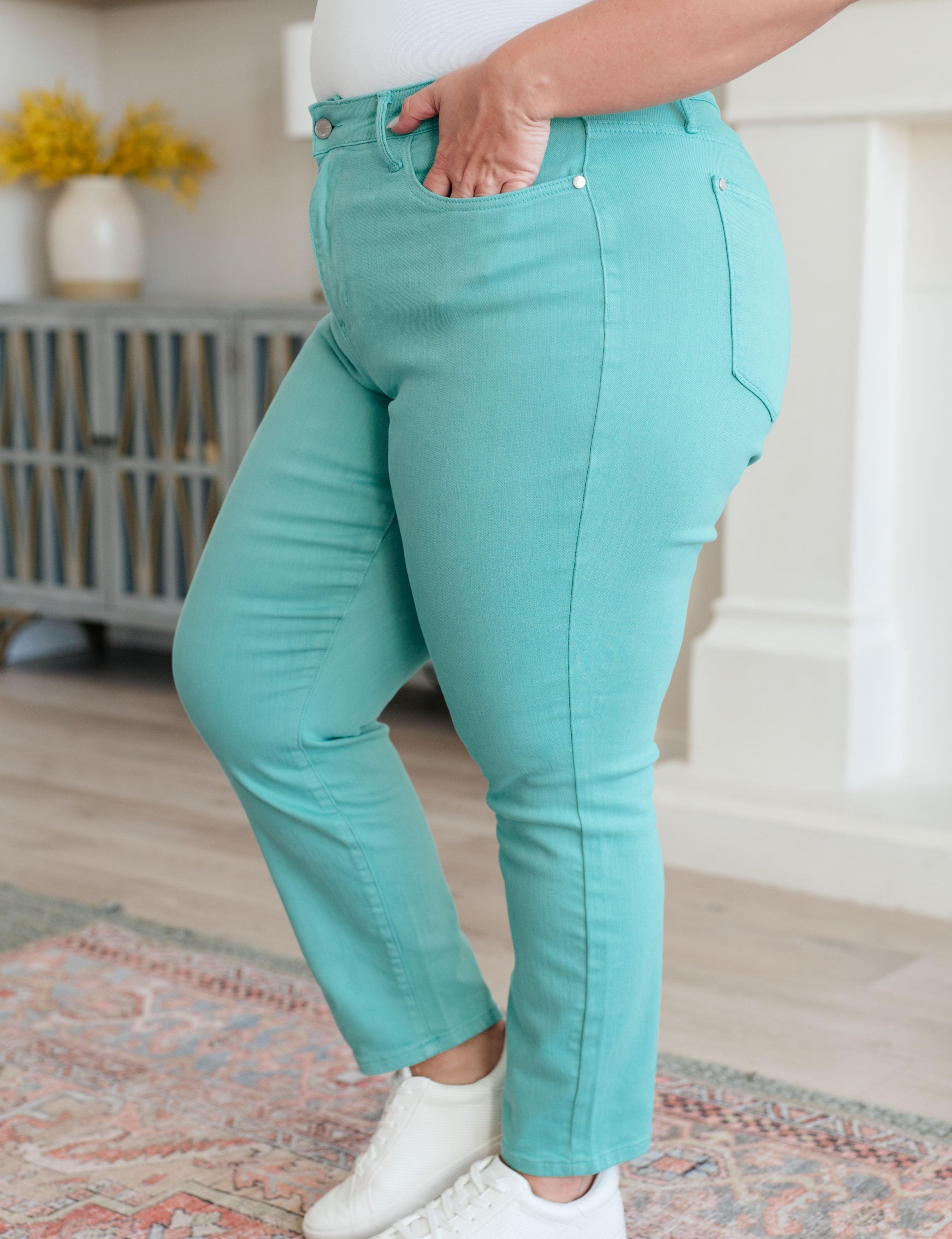 Judy Blue High Rise Slim Fit Jeans | Jeans Daverri Fashions