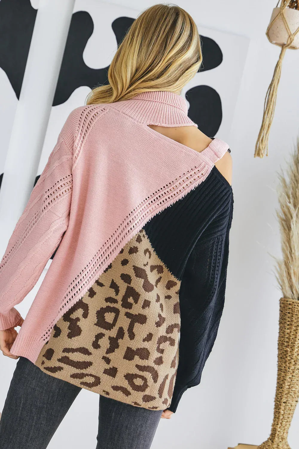 Davi & Dani Turtle Neck Color Block Cutout Sweater - DAVERRI FASHIONS