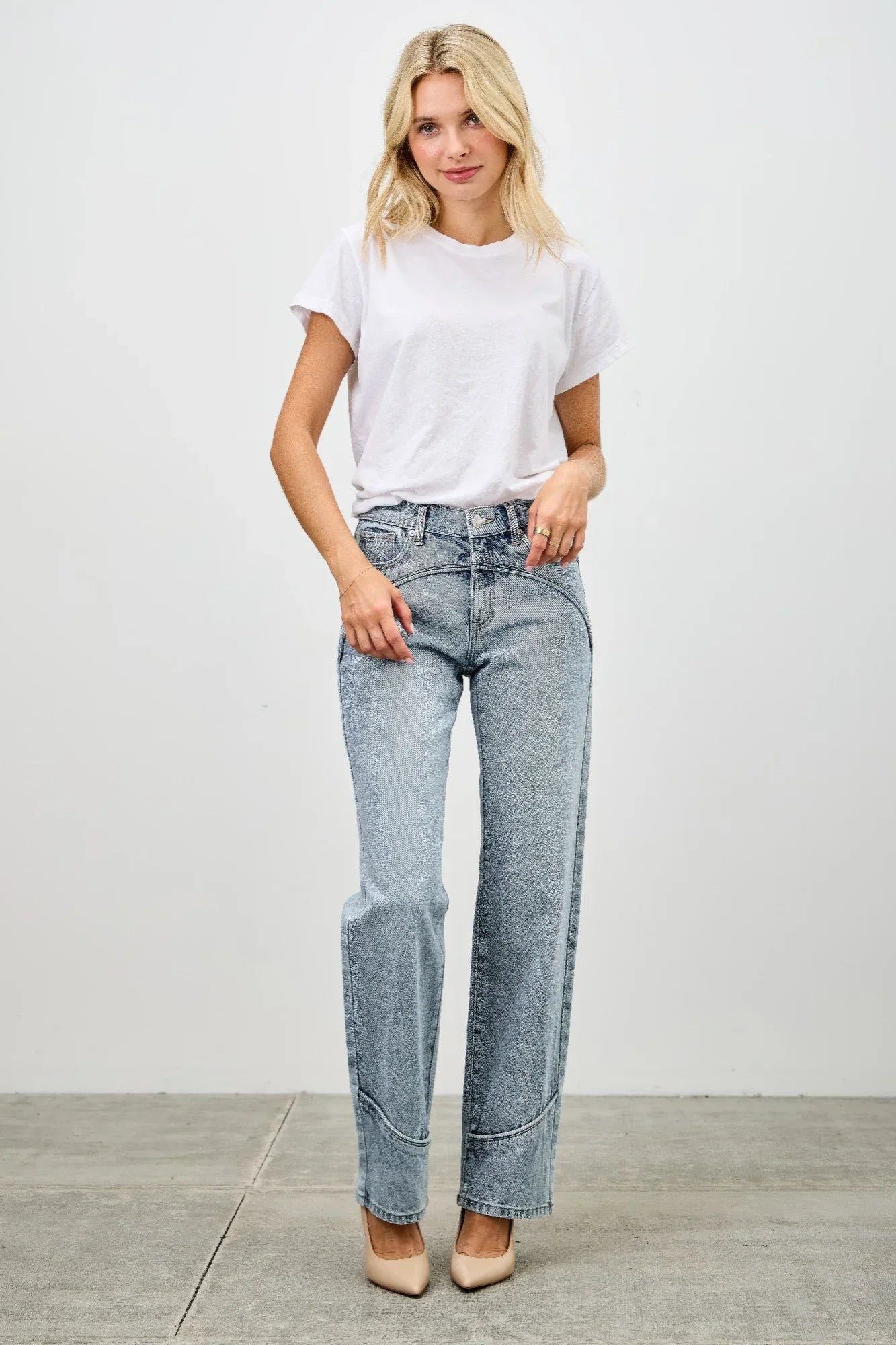Saige Denim Piping Detail Mid Rise Straight Jeans in light-wash with distressing