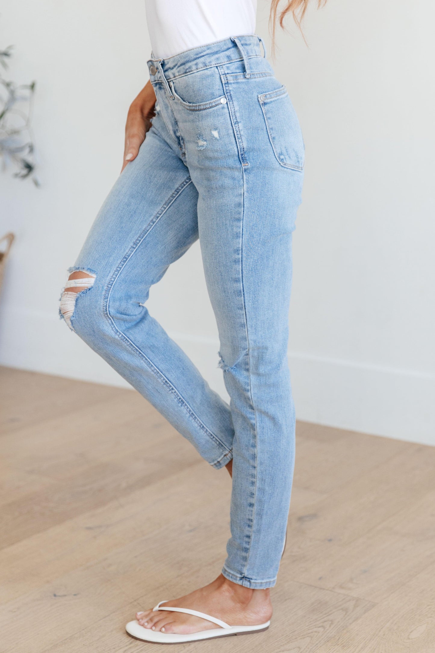 Judy Blue Eloise Mid Rise Control Top Distressed Skinny Jeans Jeans