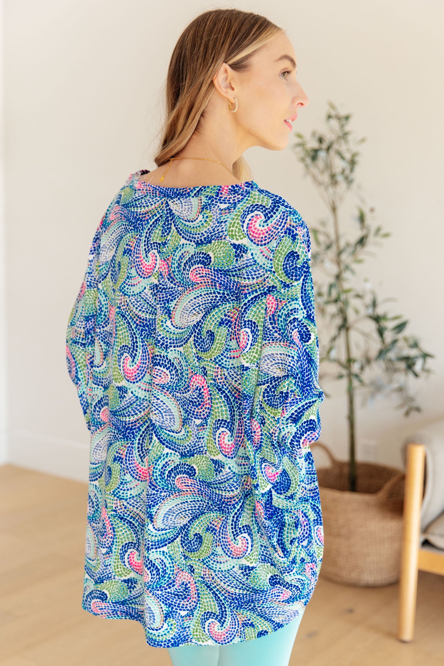Essential Blouse in Painted Blue Mix Tops
