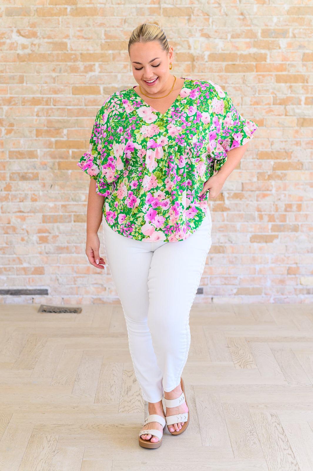 Emily Wonder Kelly Green V-Neck Floral Blouse Blouses