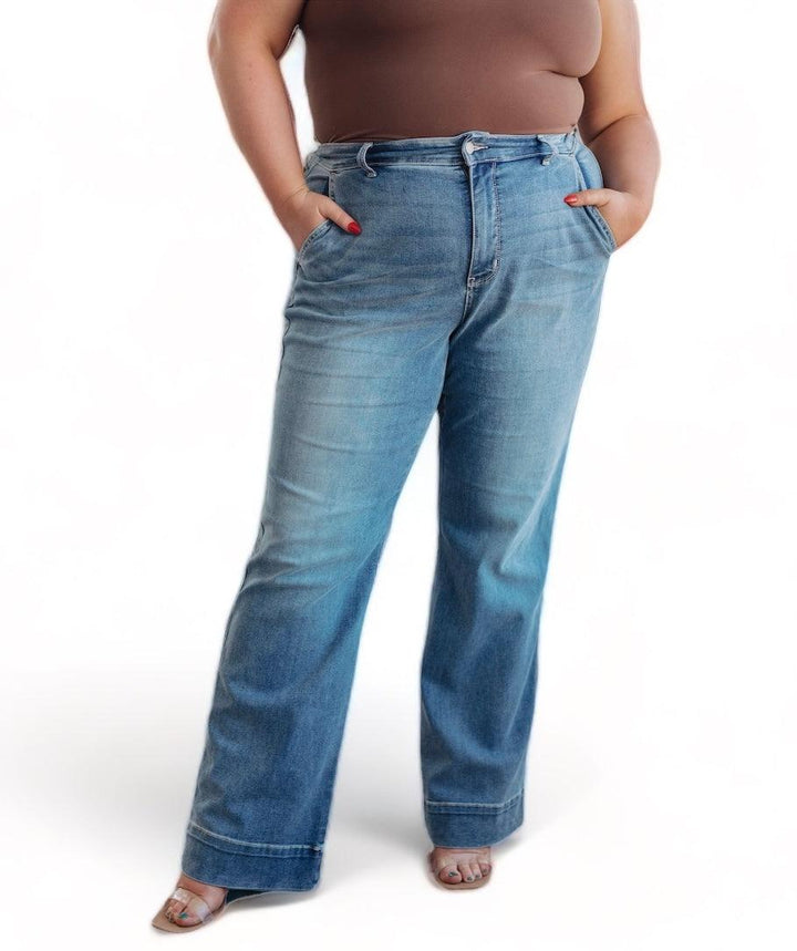 Plus Mid Rise Wide Leg Judy Blue Jeans Jeans