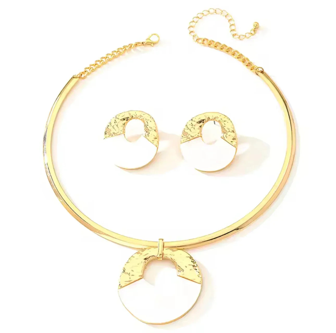 18K Gold-Plated Circle Pendant Necklace and Earrings Jewelry Set - DAVERRI FASHIONS