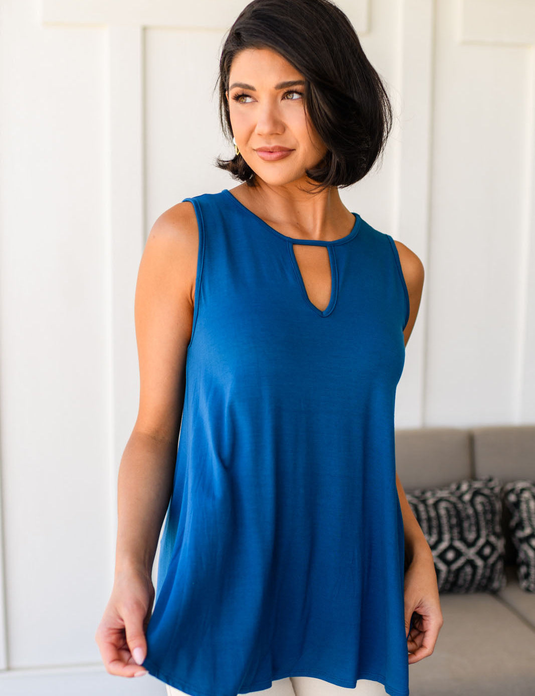 Lovely Melody Keyhole Detail Teal Tank Top | Tank Tops Daverri Fashions