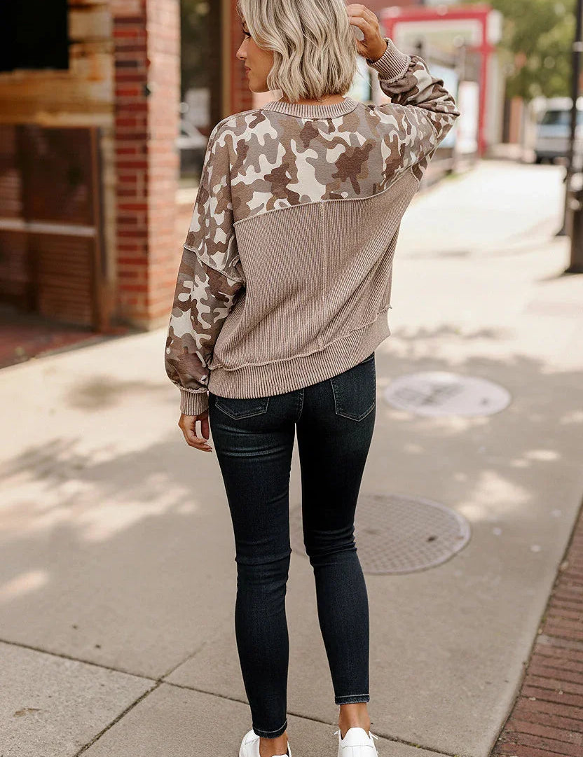 The Hide & Chic Sweatshirt | Daverri Fashions