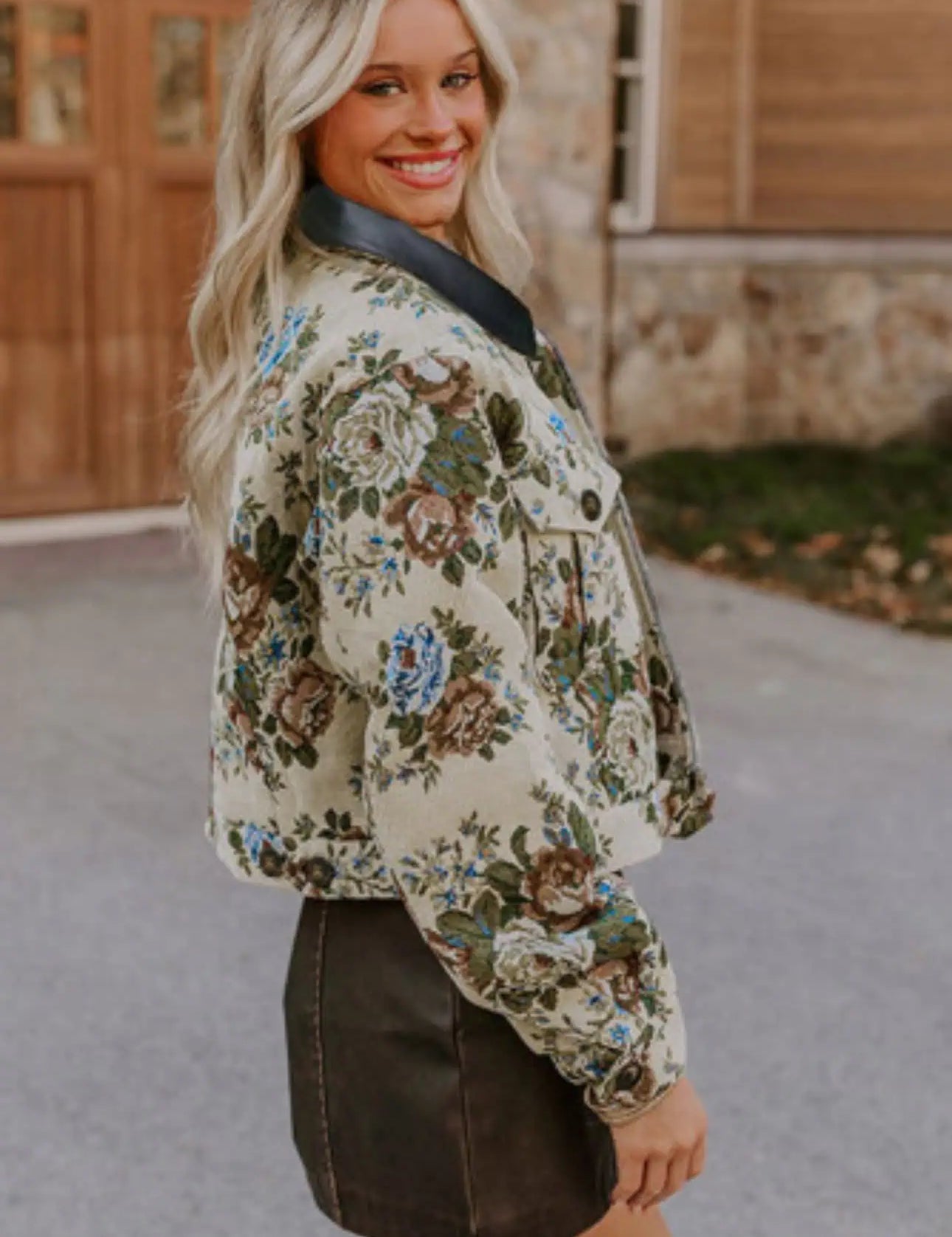Vintage Floral Print Zip Up Contrast Collared Jacket | Jackets Daverri Fashions