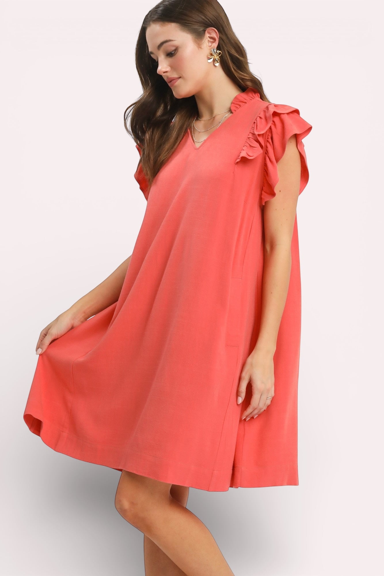Umgee linen flutter sleeve shift dress with pockets in coral v-neck